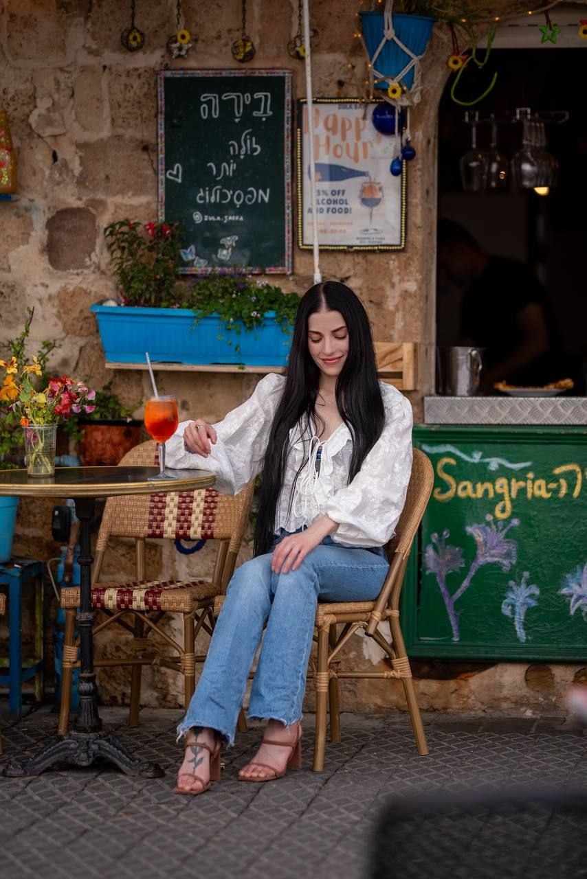 ליזה חדשה – תל אביב – ברונטית 25 אישה מקצוענית ומפנקת