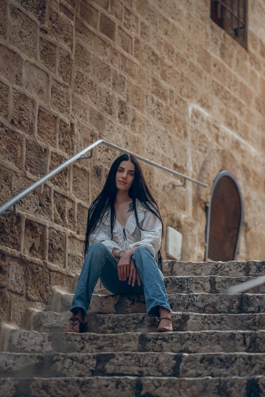 ליזה חדשה – תל אביב – ברונטית 25 אישה מקצוענית ומפנקת